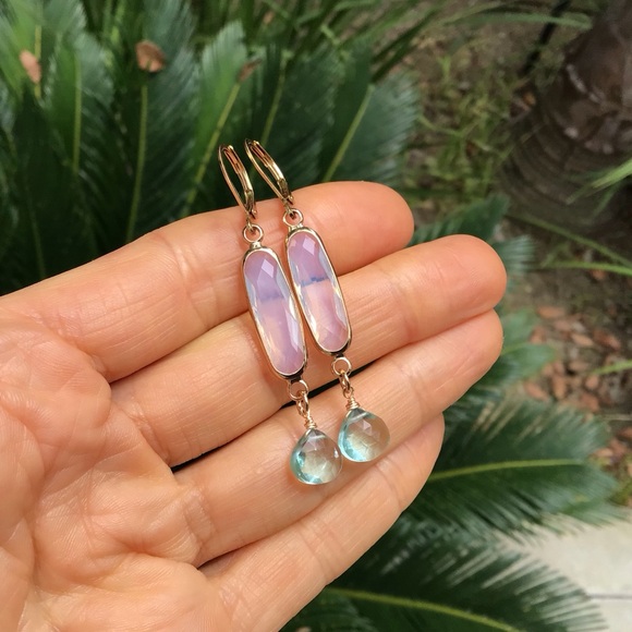 New Sundance Charm Earrings Opalite Aquamarine - Picture 5 of 12